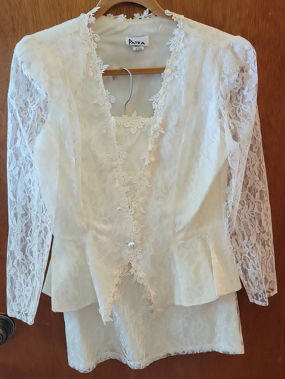 Petra Ivory Lace Jacket And Skirt Suit